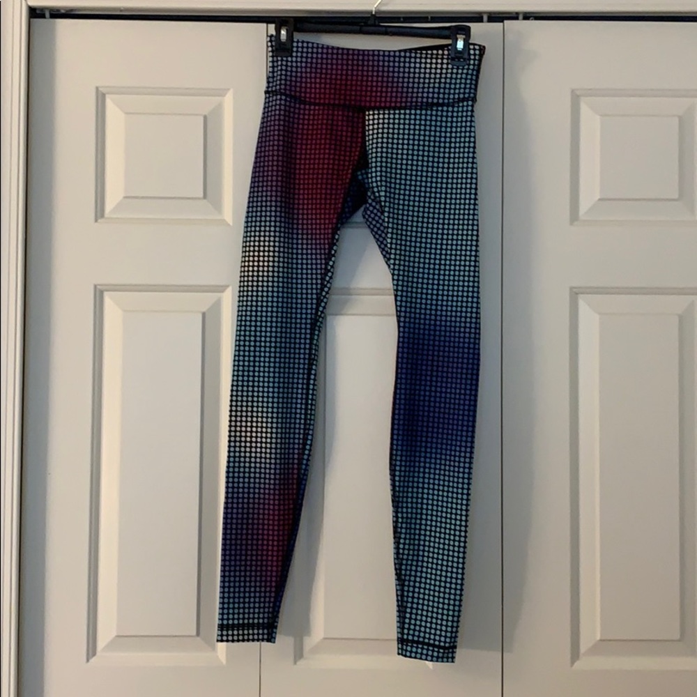 Lululemon size 6 pants